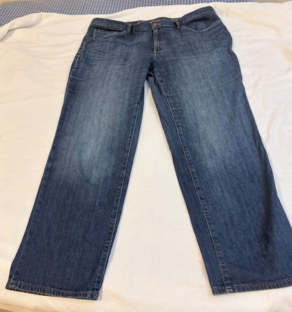 E .B. Women's Boyfriend Fit Crop Jeans 16 Tall Blue